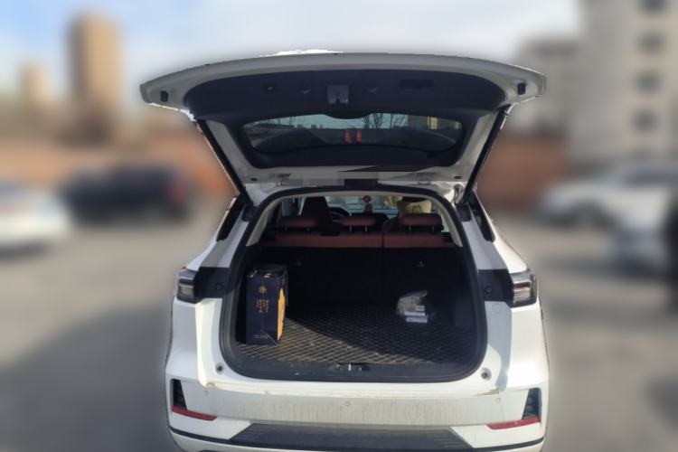 Used CHANGAN CS55PLUS 2024 3rd Generation 1.5T DCT Prestige Model Trunk