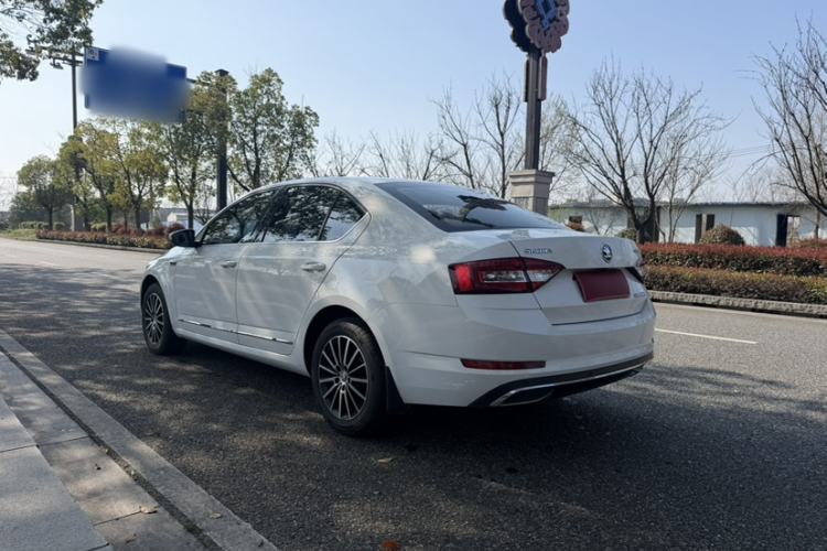 Used Skoda Octavia 2019 1.5L Automatic Luxury Edition
