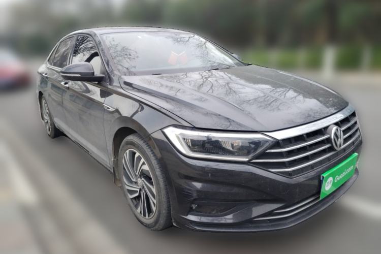 Used Volkswagen Sagitar 2022 280TSI DSG Excellence Edition Front Right 45 Deg