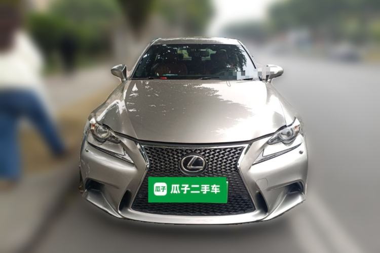 Used Lexus IS 2015 200t F SPORT
