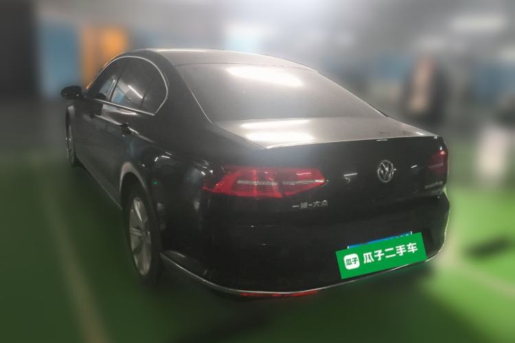 Used Volkswagen Magotan 2016 1.8TSI Smart Comfort Model Rear Left 45 Deg