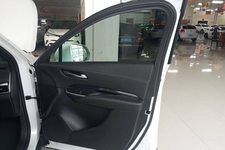 Used Cadillac XT4 2021 28T Two-Wheel Drive Tech Edition