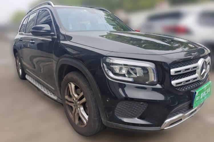 Used Mercedes-Benz GLB 2021 GLB 200 Dynamic Edition Front Right 45 Deg