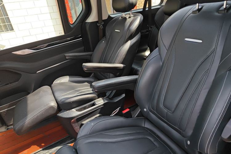 Used SAIC MAXUS G20 2020 2.0T Gasoline Automatic Luxury Executive Edition