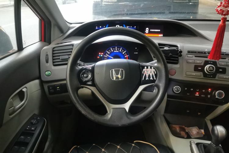 Used Honda Civic 2012 1.8L manual Comfort version
