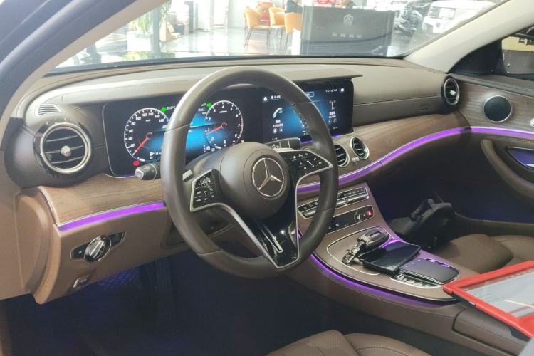 Used Mercedes-Benz E-Class 2023 Facelift E 260 L