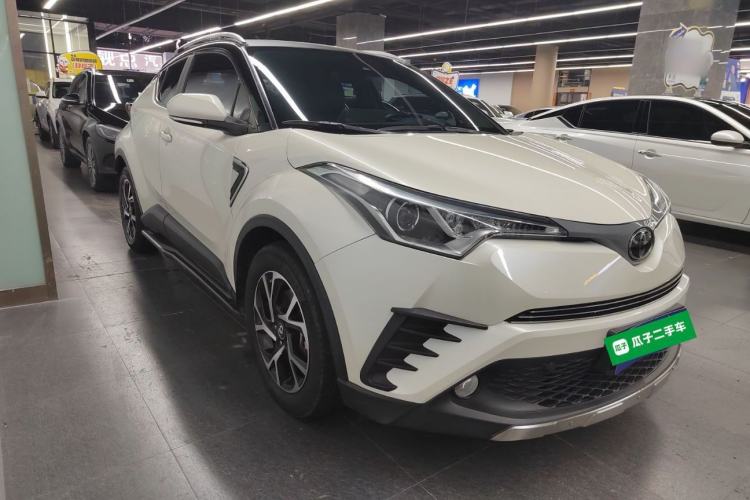 Used Toyota C-HR 2018 2.0L Leading Edition China VI