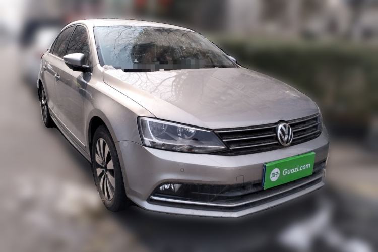 Used Volkswagen Sagitar 2015 230TSI Automatic Luxury Model