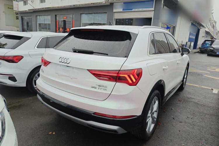 Used Audi Q3 2020 35 TFSI Fashionable and Elegant Model Rear Right 45 Deg