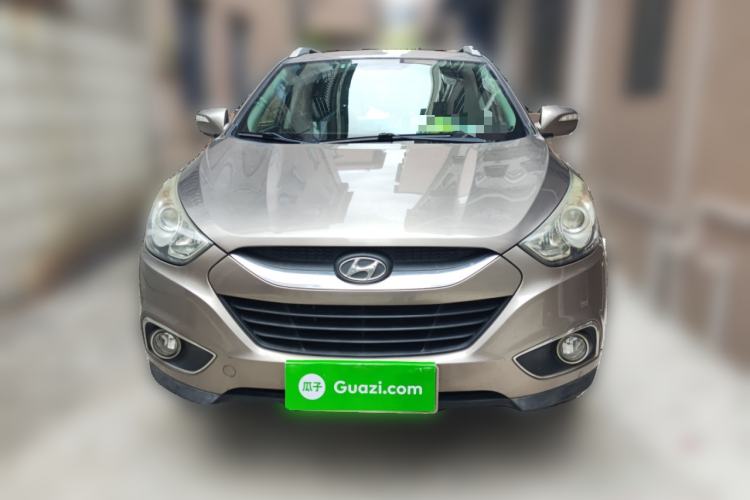 Used Hyundai ix35 2010 2.0L Automatic Two-Wheel Drive Elite Edition GLS
