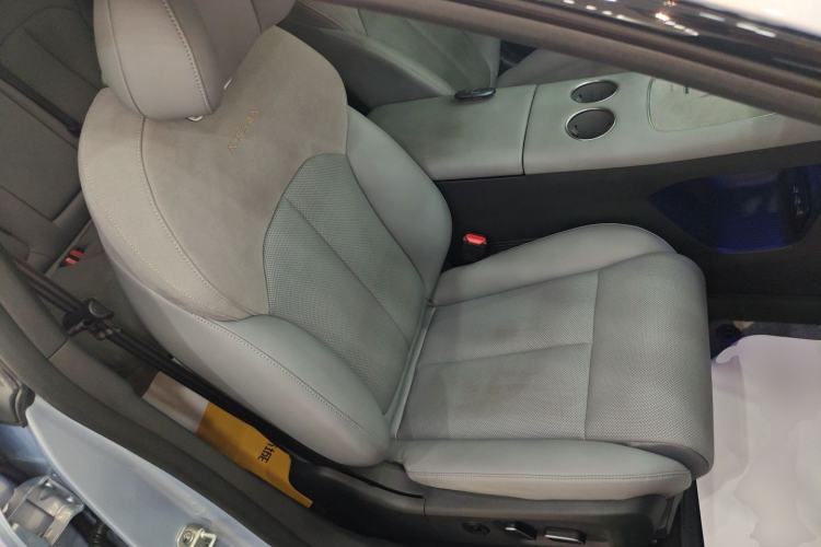 Used Nissan N7 2025 510 Max Right Front Seat