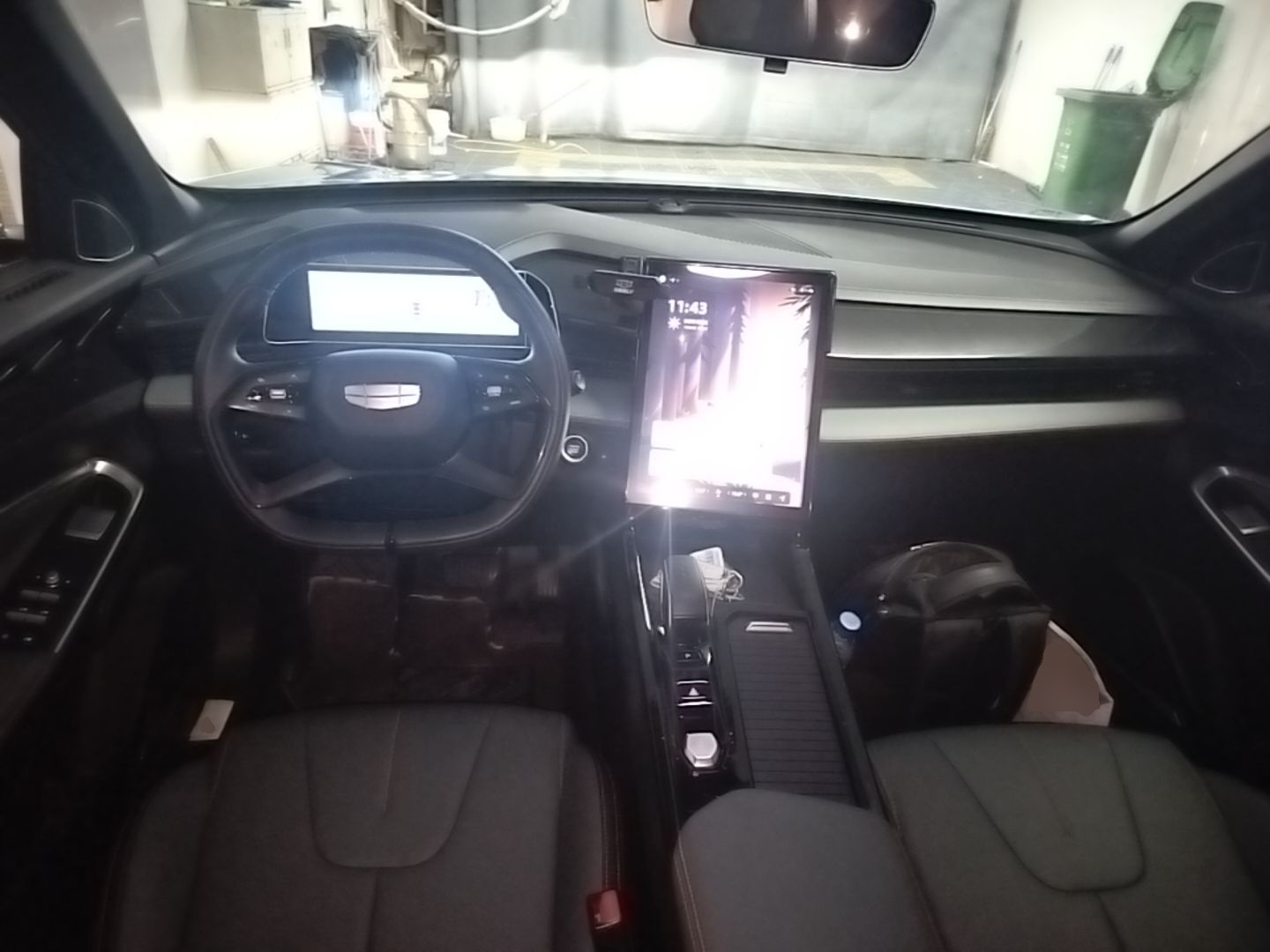 Geely Auto Emgrand X7 Sport 2024 1.5TD Smart Connect+ — снимка 12