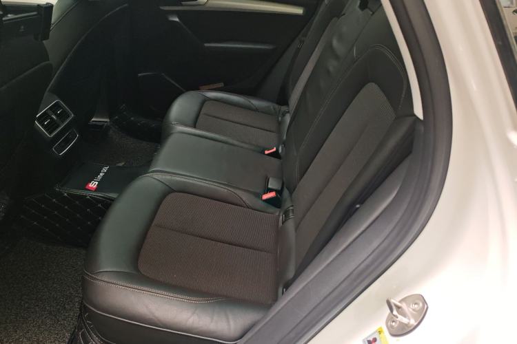 Used Audi Q5L 2018 40 TFSI Prestige Fashion Edition China V Left Rear Seat