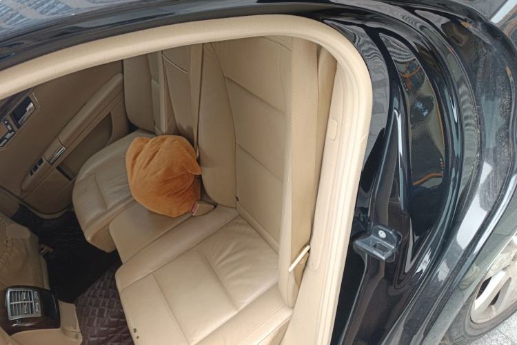 Used Mercedes-Benz S-Class 2012 S 300 L Business Standard Model Left Rear Seat