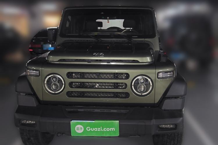 Used 212 T01 2024 2.0T Explorer
