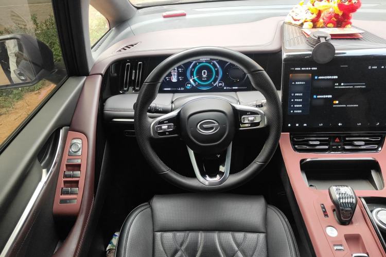 Used GAC Trumpchi M8 2024 Master Series 400T Prestige Edition Steering Wheel