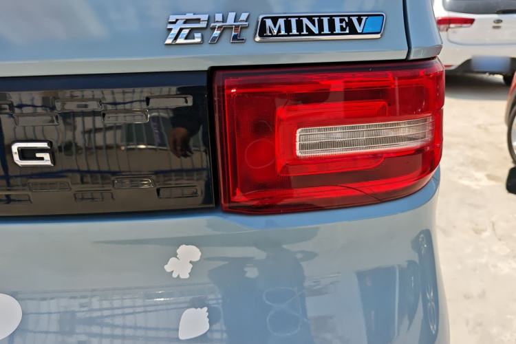 Used Wuling Hongguang MINIEV 2022 Easy Version Lithium Iron Phosphate Exterior 3