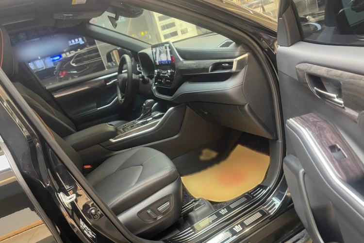 Used Toyota Crown Kluger 2024 2.5L HEV Four-Wheel Drive Premium Edition
