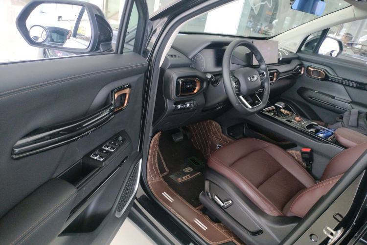 Used Geely Auto Haoyue 2022 1.8TD DCT Black Gold Limited Edition 7-Seater
