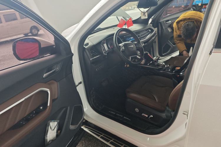 Used Haval H6 2017 Blue Label 2.0T Automatic Two-Wheel Drive Smart Edition