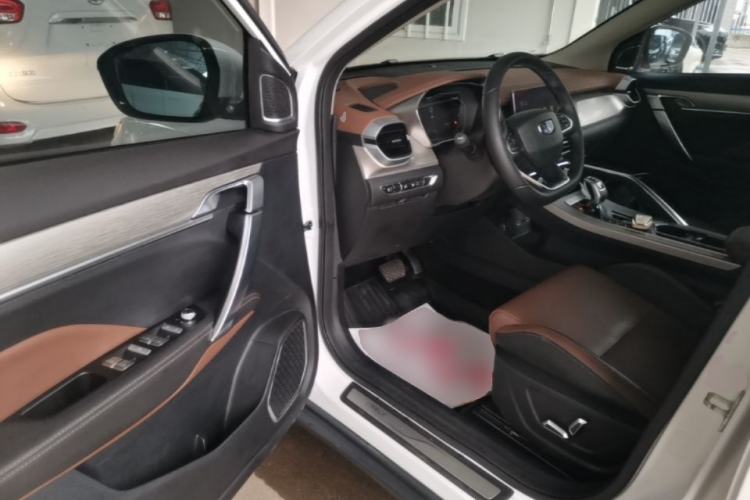 Used Geely Auto Coolray 2019 260T DCT Explorer China V Standard
