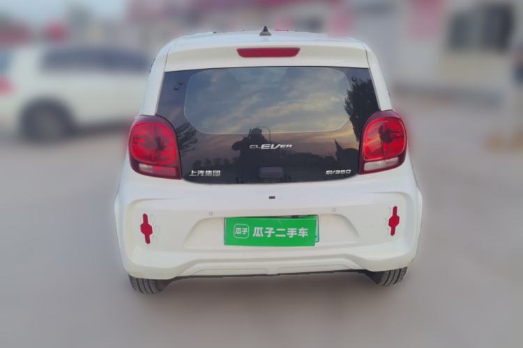 Used Roewe Clever 2021 302 km New Four-Seater Super-Efficient Version