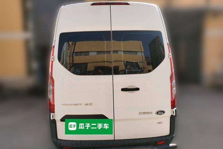 Used Ford Transit 2019 2.0T Diesel Multi-Purpose Commercial Vehicle Short Wheelbase Mid-Roof Design 6-Seater China VI Standard
