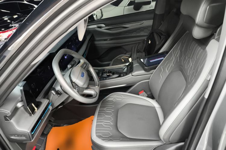 Used Ford Edge 2023 Ford Explorer L 2.0T EcoBoost Two-Wheel Drive 7-Seater Luxury Model
