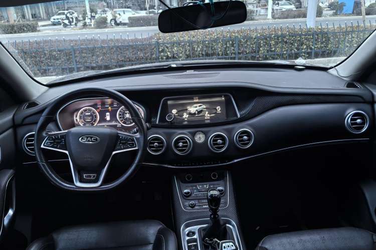 Used JAC Refine S7 2017 1.5T Manual Luxury Model
