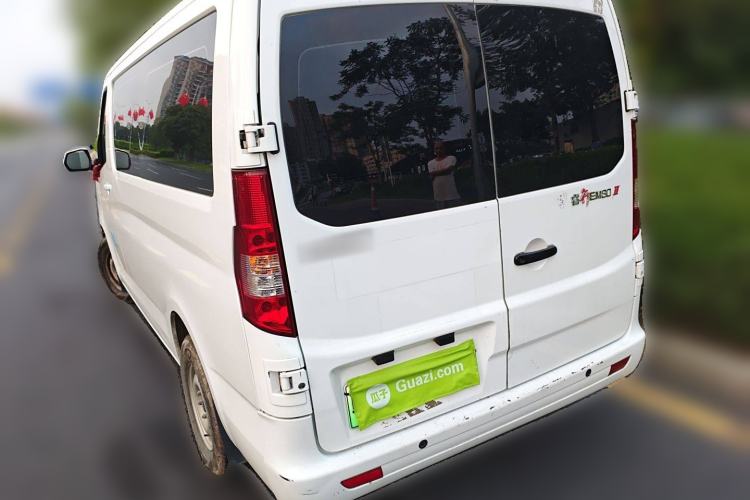 Used CHANGAN KAICHENG Ruixing EM80 2024 Comfort-Style 6-Seater 41.86 kWh
