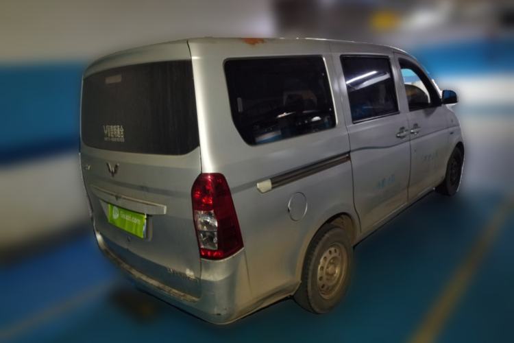 Used Wuling Rongguang V 2015 1.5L Base Version Rear Right 45 Deg