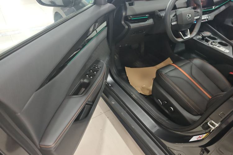 Used CHANGAN UNI-V 2024 1.5T Prestige Edition