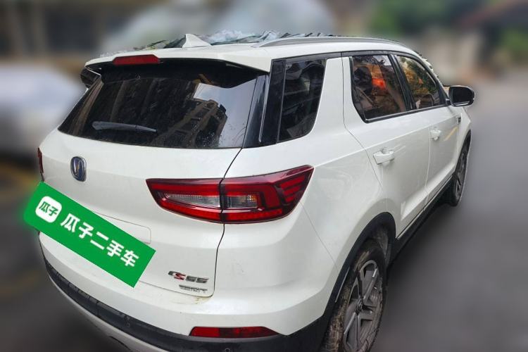 Used Changan CS55 2017 1.5T Manual Colorful Edition
