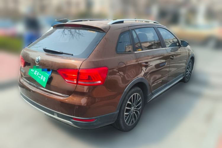 Used Volkswagen Cross Lavida 2014 1.6L Automatic Rear Right 45 Deg