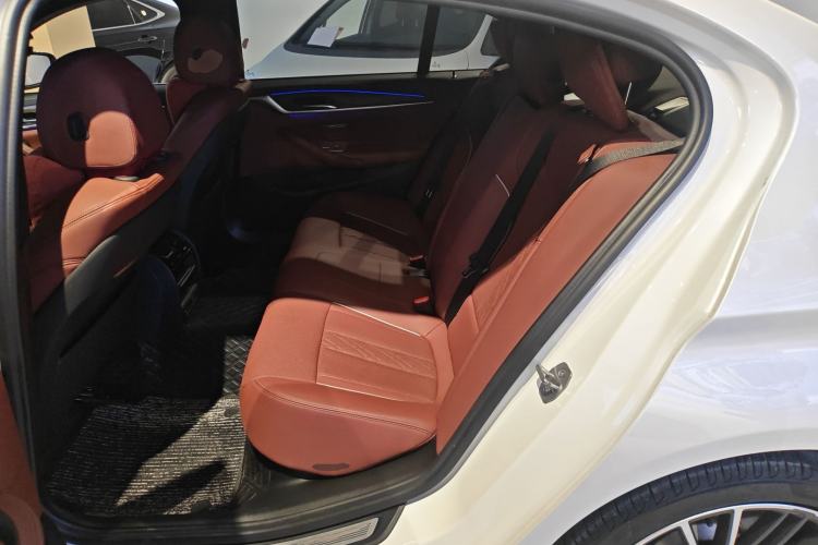 Used BMW 5 Series 2022 Restyled 530Li Leading Edition M Sport Package
