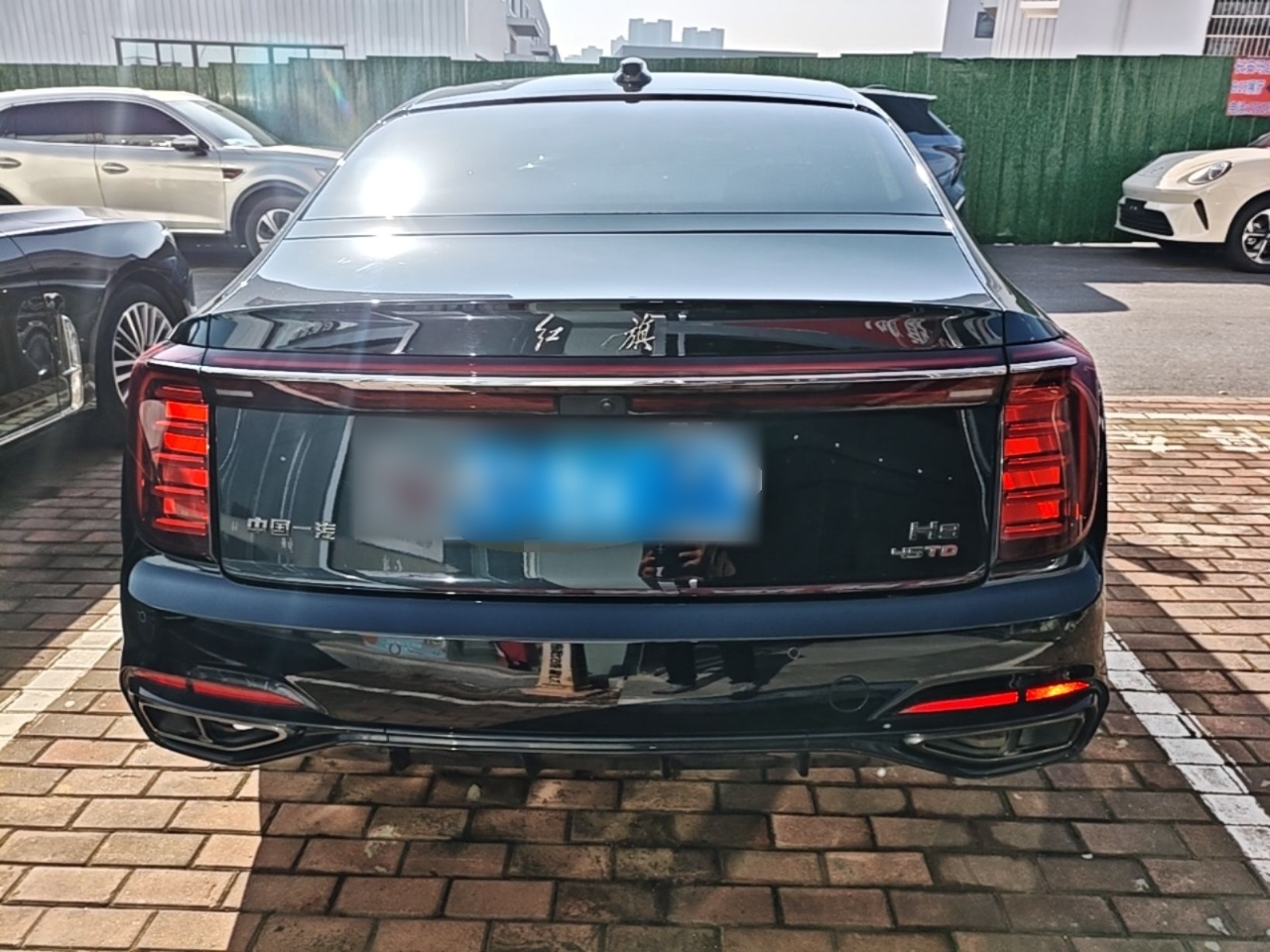 Hongqi H9 2024 2.0T Qichang Private Enjoyment Luxury Edition — снимка 5