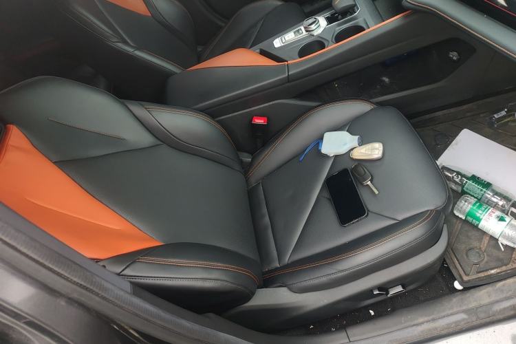 Used CHANGAN UNI-V 2022 1.5T Prestige Version Right Front Seat