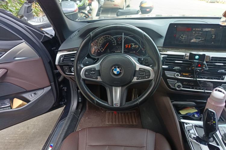 Used BMW 5 Series 2019 525Li M Sport Package
