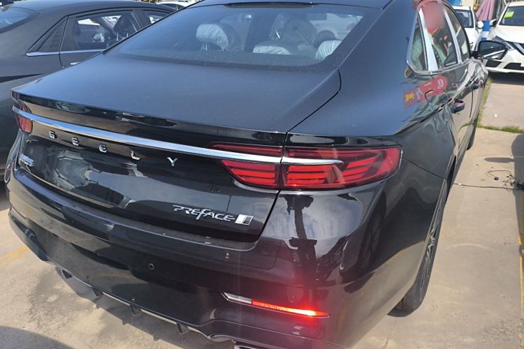Used Geely Auto Preface 2026 Model Oriental Yao 1.5TD Fuyao Edition Rear