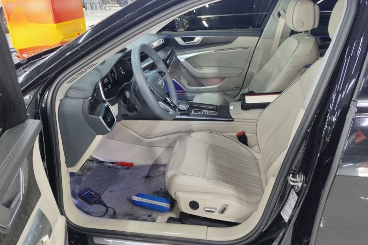 Used Audi A6L 2023 Updated 55 TFSI quattro Prestige Elegant Edition
