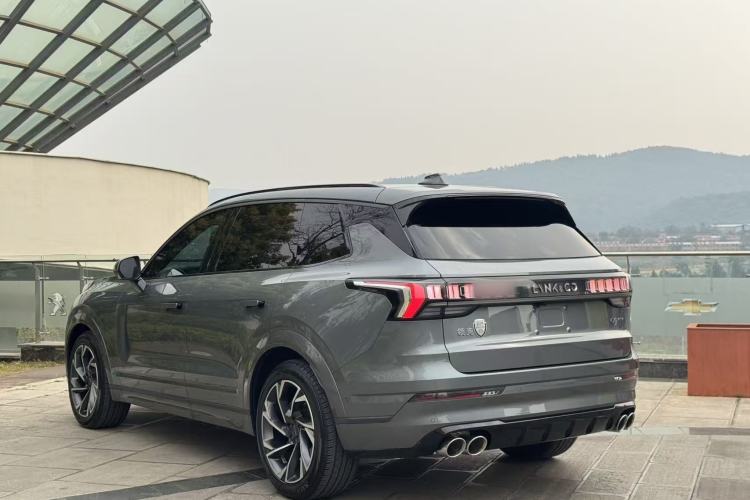 Used Lynk & Co 09 2021 2.0T Halo Six-Seater