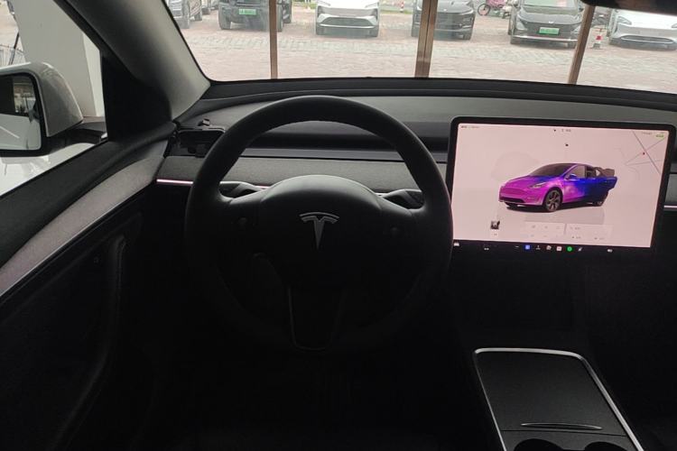 Used Tesla Model Y 2024 Rear-Wheel-Drive Version