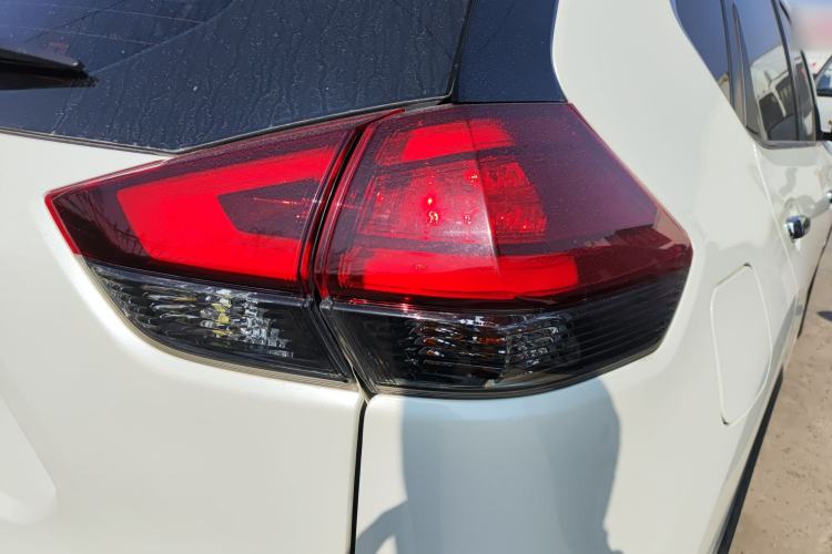 Used Nissan X-Trail 2021 2.0L CVT 2WD XL Premium SmartConnect Deluxe Edition
