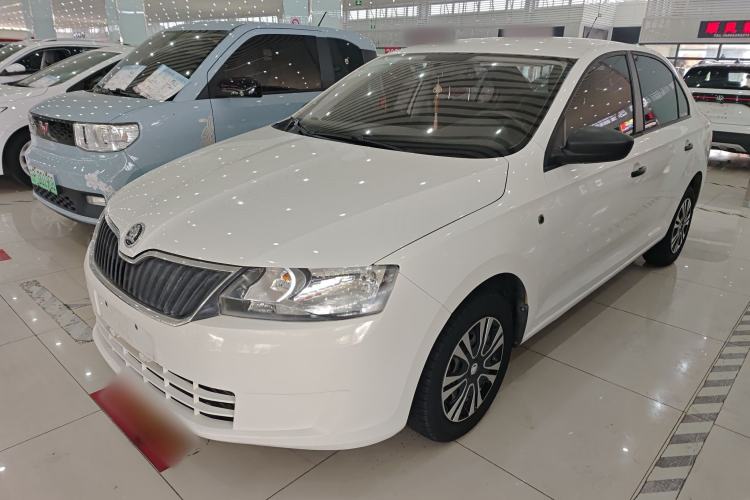 Used Skoda Rapid 2015 1.6L Automatic Enjoyment Selection Model