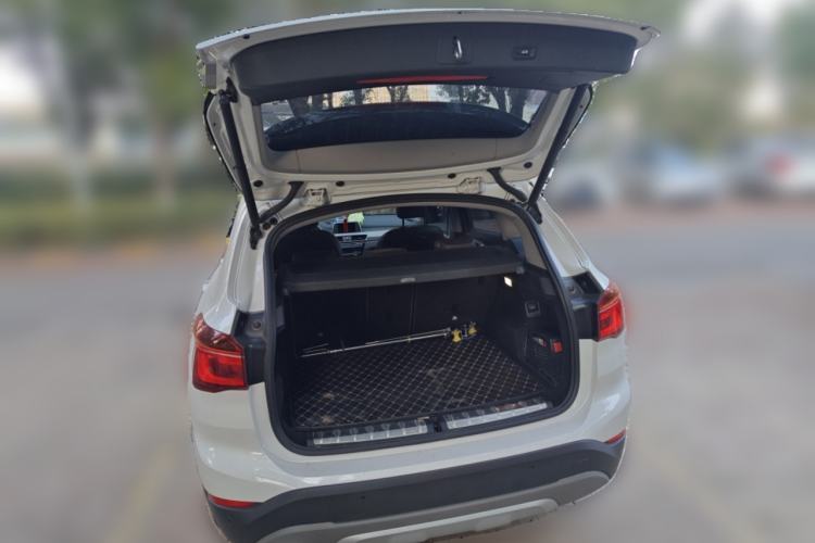 Used BMW X1 2018 sDrive18Li Luxury Model