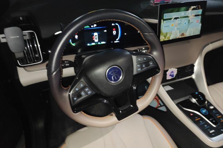 Used BYD Song Pro New Energy 2024 HONOR Edition DM-i 71KM Leading Model
