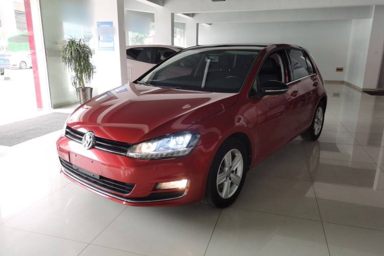 Used Volkswagen Golf 2017 1.6L Automatic Comfort Million-Vehicle Anniversary Edition