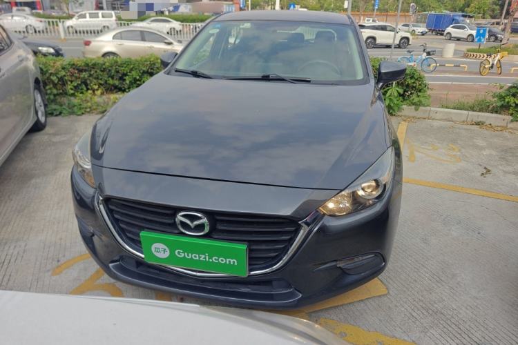 Used Mazda 3 Axela 2017 Hatchback 1.5L Automatic Comfort Model Emission Standard China V