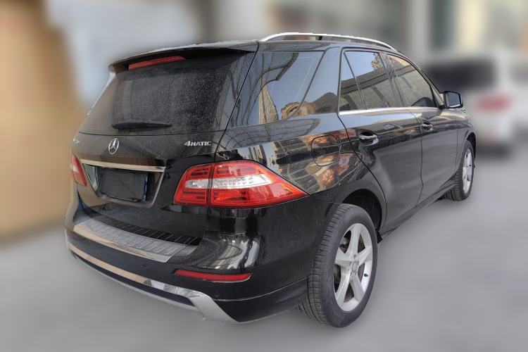 Used Mercedes-Benz M-Class 2014 ML 320 4MATIC Rear Right 45 Deg