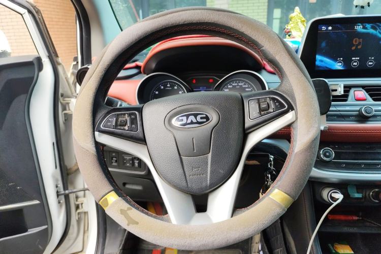 Used JAC Group Refine S3 2017 1.5L Manual Luxury Smart Model